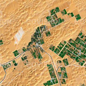 Das Satellitenbild "MEZAIRAA - Vereinigte Arabische Emirate" ist dem Bildband "HUMAN FOOTPRINT - Satellitenbilder dokumentieren menschliches Handeln" entnommen. Bildbeschreibung: Ackerbau in der Wüste ist nur mit enormem Aufwand zu betreiben, mit dem die Probleme der Bewässerung, Versalzung, Bodenerosion und Sandanwehungen gelöst werden müssen.