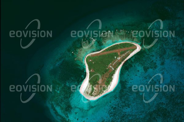 Das Satellitenbild "BIRDS ISLAND - Seychellen" ist dem Bildband "NEW HUMAN FOOTPRINT - Unsere Welt im Umbruch" entnommen. Bildbeschreibung: Zu diesem Bild gibt es keine Bildbeschreibung