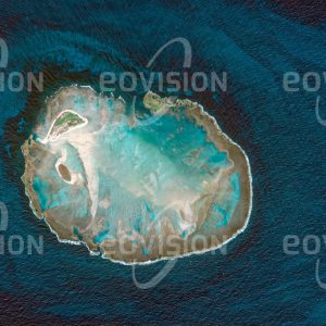 Das Satellitenbild "ATOL DAS ROCAS - Brasilien" ist dem Bildband "UNTOUCHED NATURE - Naturlandschaften in Satellitenbildern" entnommen. Bildbeschreibung: Nahe dem Äquator im Südatlantik vor Brasilien gelegen, ist das von Korallen gebildete und von Algen gefärbte Atoll Lebensraum für zahlreiche Meerestiere, wie Schildkröten und Delphine.