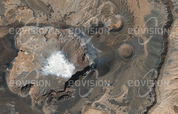 Das Satellitenbild "EMI KOUSSI  - Tschad" ist dem Bildband "WÜSTEN - Lebensraum der Extreme" entnommen. Bildbeschreibung: Zu diesem Bild gibt es keine Bildbeschreibung