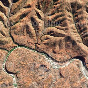 Das Satellitenbild "PALM VALLEY - Australien" ist dem Bildband "WÜSTEN - Lebensraum der Extreme" entnommen. Bildbeschreibung: Zu diesem Bild gibt es keine Bildbeschreibung